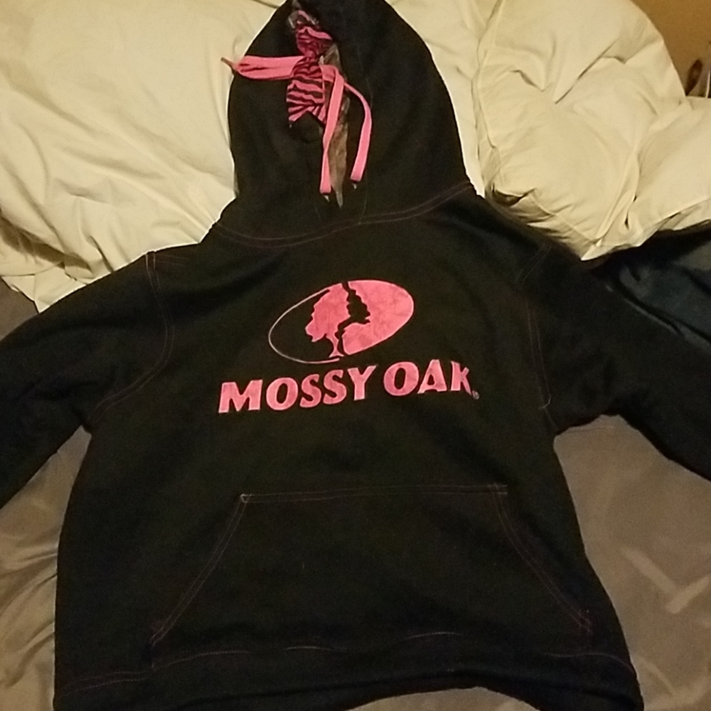 Mossy Oak Hoodie w/ matching bow